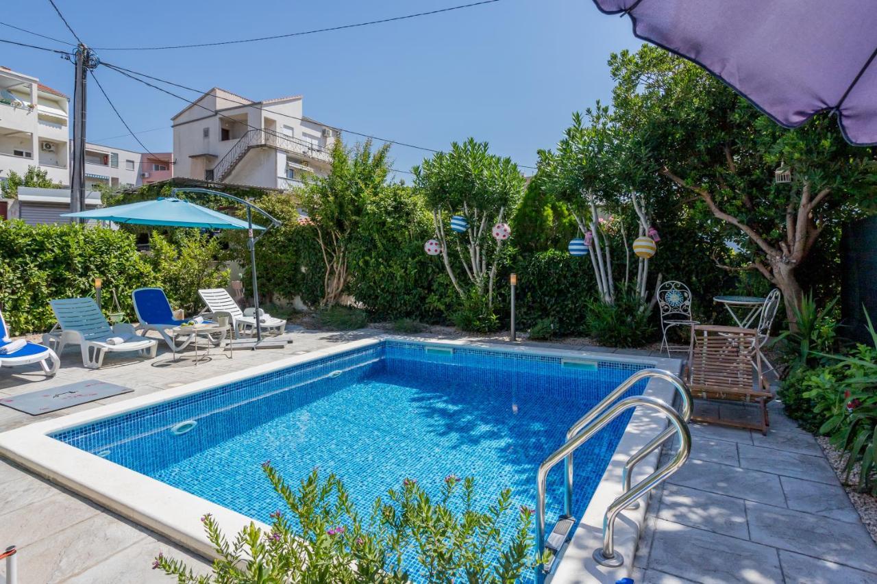Dalmatian 230M2 With Pool And Garden Near The Old Town For Families Apartment Split Exterior photo