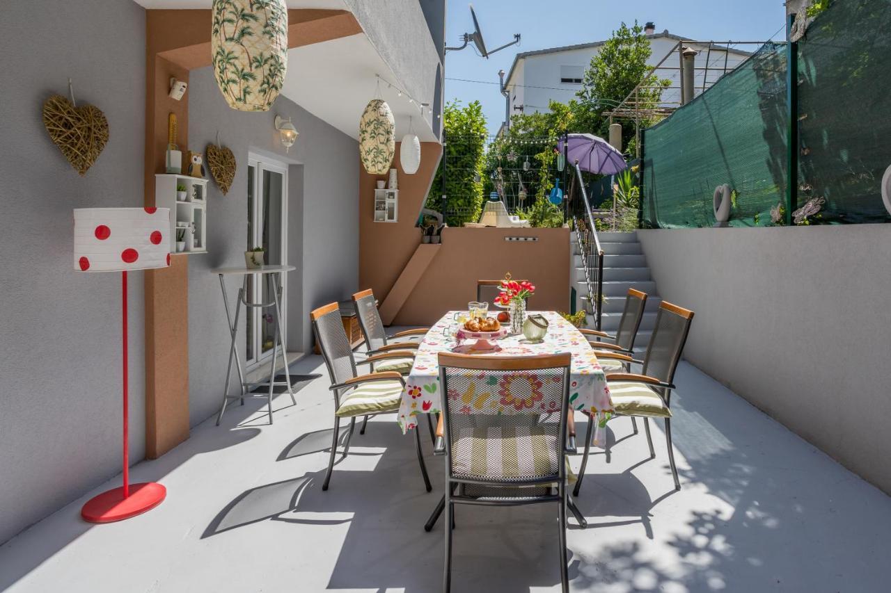Dalmatian 230M2 With Pool And Garden Near The Old Town For Families Apartment Split Exterior photo
